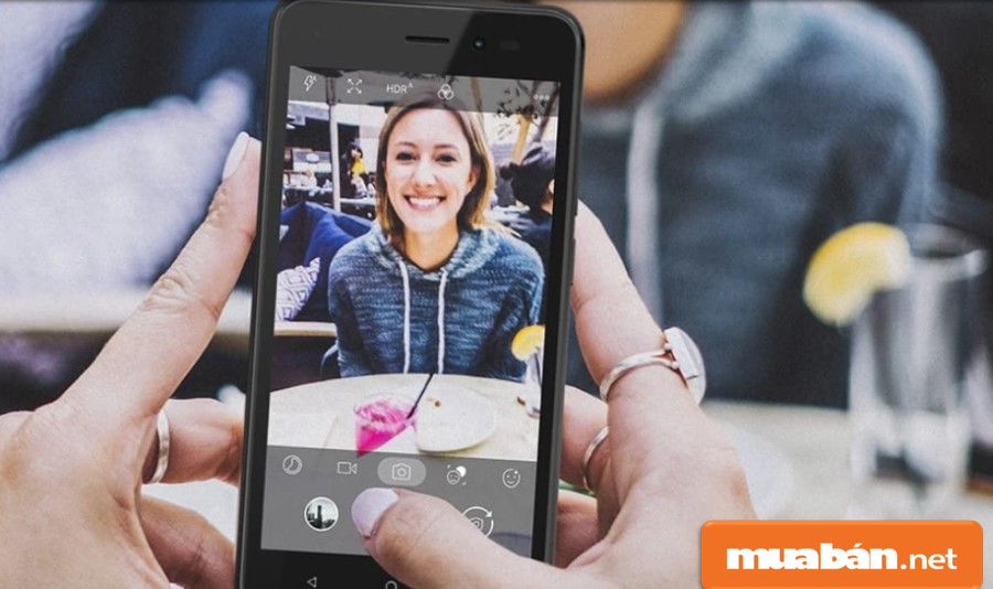 Bạn Nên Mua Điện Thoại Cũ Giá Rẻ Dưới 1 Triệu Nào? 11 Camera Đáp Ứng Tốt Nhu Cầu Chụp Ảnh Cơ Bản Của Bạn Với Camera Chính Có Độ Phân Giải 5Mp, Camera Trước 2Mp.