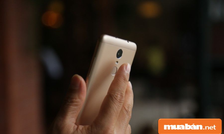 Xiaomi Redmi Note 3 – Những điều bạn nên biết trước khi mua! cam bien van tay Xiaomi Redmi Note 3