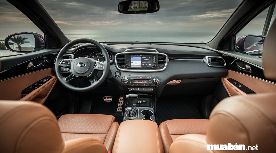 Kia Sorento 2019 - Ngôn Ngữ Của Sự Trưởng Thành 6 Xe Sorento 2019 Được Trang Bị Vô Lăng 3 Chấu Đa Chức Năng Bọc Da