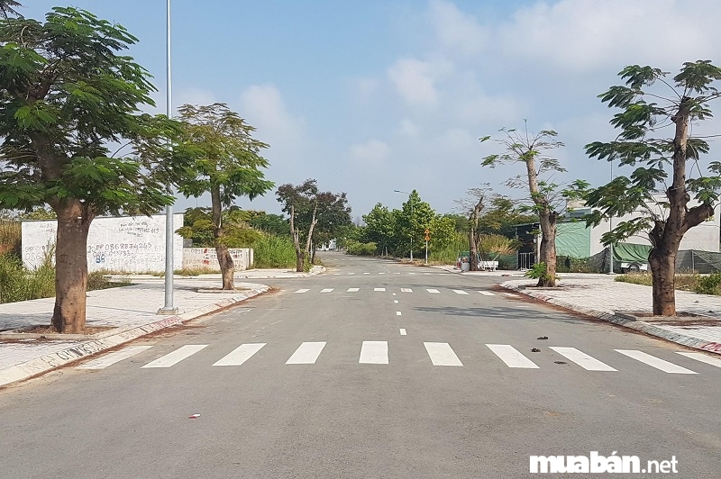 Để bán đất quận 9 nhanh bạn nên nêu rõ những điểm mạnh của miếng đất bạn cần bán.