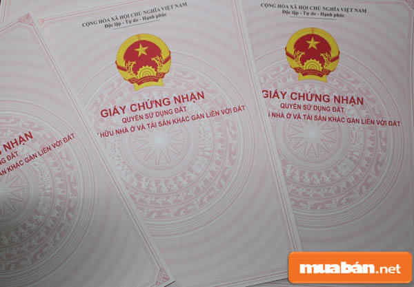 Chuẩn bị giấy tờ công chứng