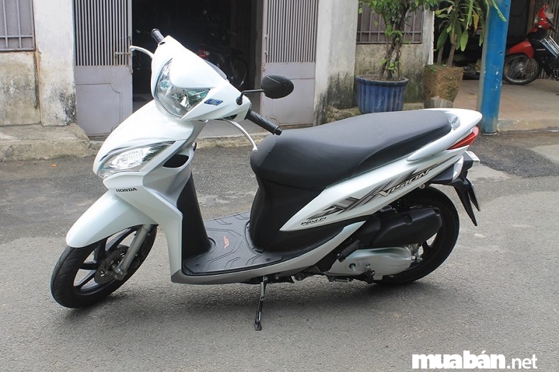 Giá Xe Vision Cũ Khoảng Bao Nhiêu Là Hợp Lý? 6 Xe Máy Honda Vision 2012