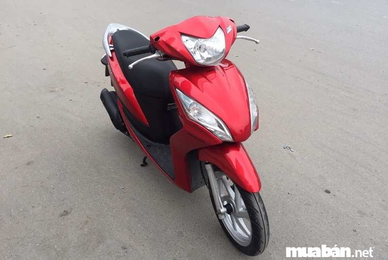 Giá Xe Vision Cũ Khoảng Bao Nhiêu Là Hợp Lý? 2 Giá Xe Honda Vision Cũ Thường Rẻ Hơn Rất Nhiều So Với Một Chiếc Honda Vision Mới.