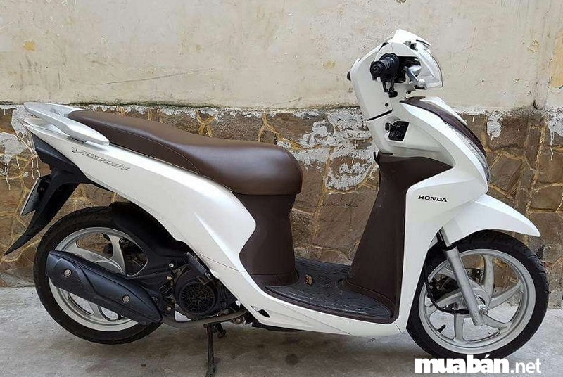 Giá Xe Vision Cũ Khoảng Bao Nhiêu Là Hợp Lý? 9 Xe Máy Honda Vision 2015
