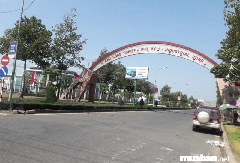 Cùng với sự ra đời của các nhà máy, xí nghiệp giá nhà đất tại thị xã Phú Mỹ tăng chóng mặt.