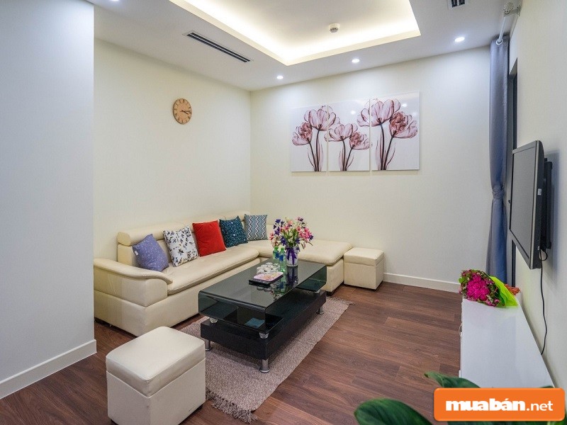 Wilton Tower Và Nhận Định Của Giới Chuyên Gia 8 Bàn Và Ghế Sofa