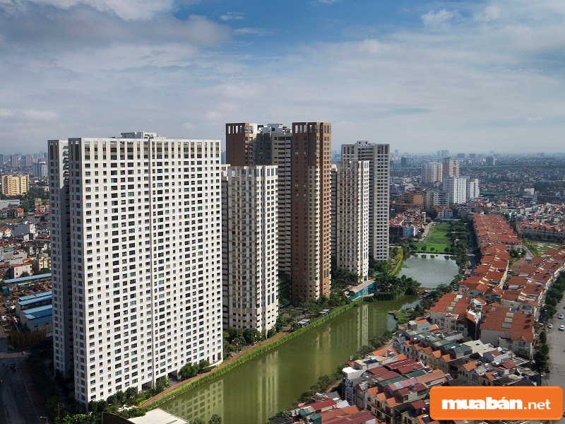 Ảnh chụp khu dân cư ven sông