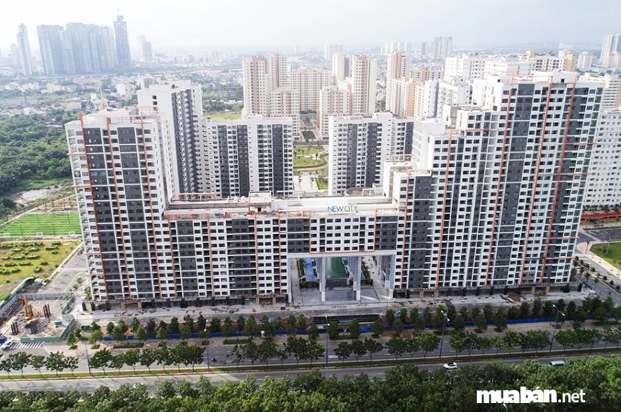 Dự án gồm 4 tòa tháp cao tầng với 1229 căn hộ.