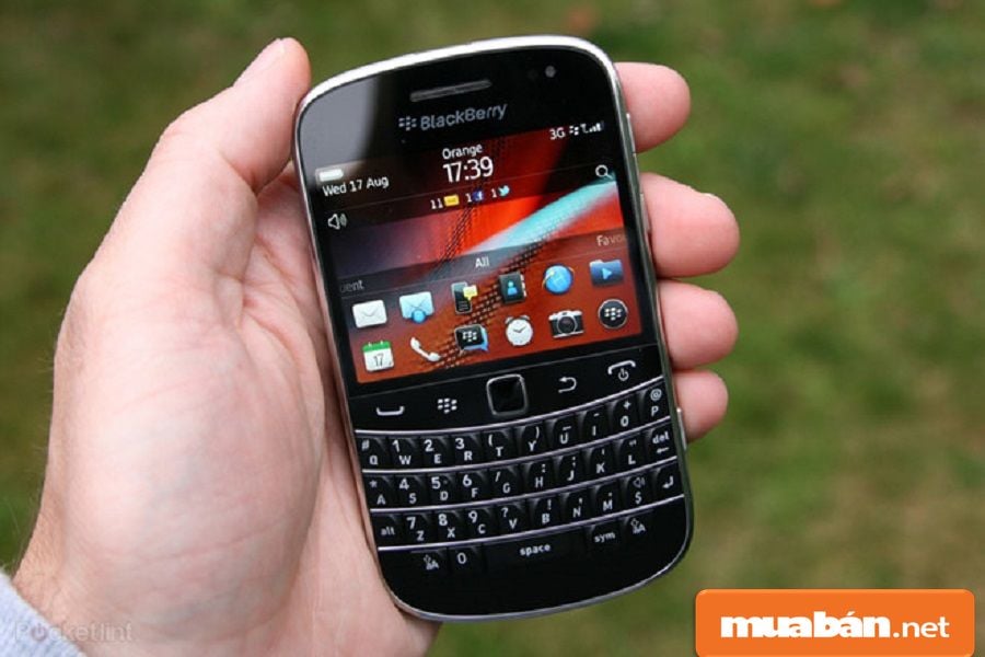 Bạn Nên Mua Điện Thoại Cũ Giá Rẻ Dưới 1 Triệu Nào? 3 Blackberrybold9900