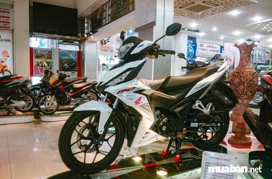 Đánh Giá Winner 2019 Và Giá Bán Mới Nhất Tháng 09/2019 9 Nếu Xét Về Giá Thì Lợi Thế Giá Bán Đang Nghiêng Khá Nhiều Về Mẫu Xe Winner 2019 Của Honda.