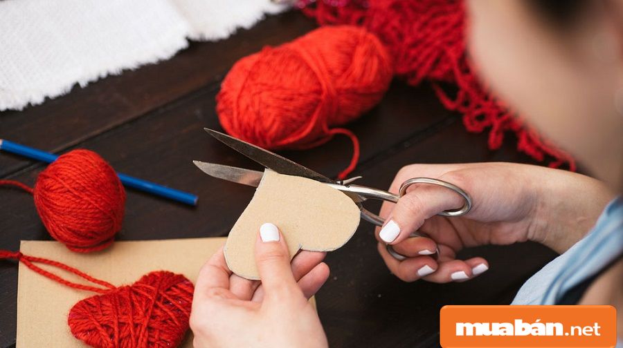 Tìm Việc Làm Tại Nhà Nhanh Nhất Với 3 Gợi Ý Này! 5 Ngoài Ra, Bạn Còn Có Thể Nhận Việc Làm Thêm Thủ Công Tại Nhà Như Làm Thiệp, Dán Bì Thư...