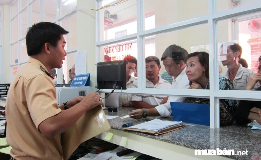 Mua Bán Ô Tô Cũ Hợp Pháp, Nhanh Chóng Với 5 Loại Thủ Tục Mua Bán Xe Ô Tô Cũ Này! 4 Hợp Đồng Mua Bán Xe Ô Tô Cũ Thường Sẽ Được Diễn Ra Tại Phòng Công Chứng Tư.