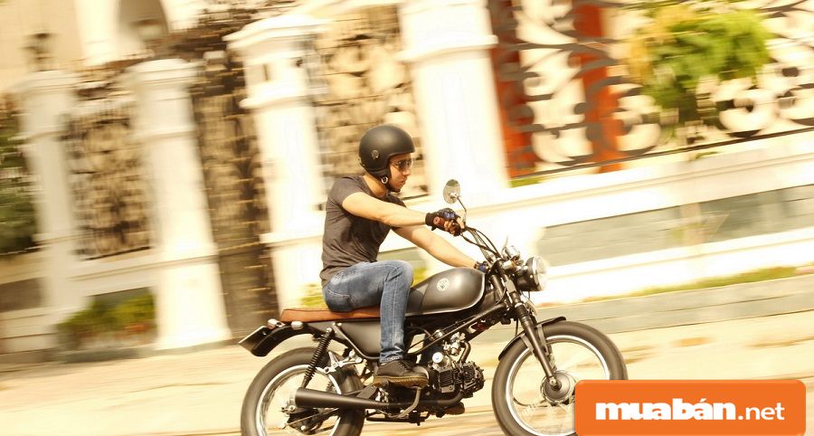 Hãy đề nghị được phép chạy thử xe để có sự cảm nhận tốt hơn, thực tế hơn.