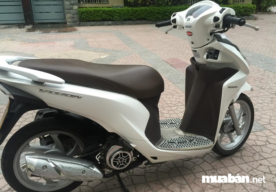 Update Ngay Giá Xe Vision 2017 Mới Nhất - Tháng 10/2019 4 Điểm Đặc Biệt Nhất Ở Honda Vision 2017 Là Trang Bị Hệ Thống Chìa Khóa Thông Minh Smart Key,