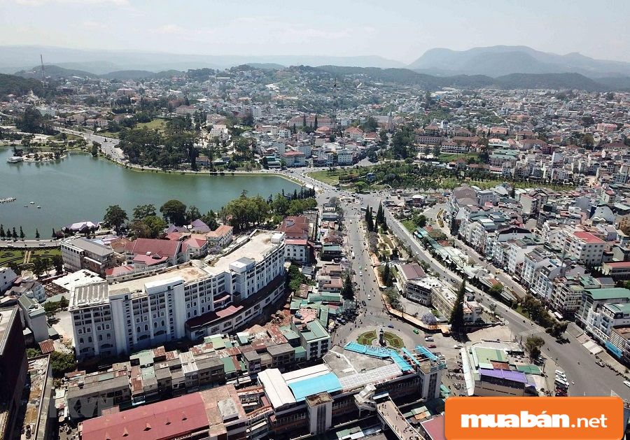 Giao thông thuận tiện giúp thu hút các nhà đầu tư vào bất động sản Đà Lạt.