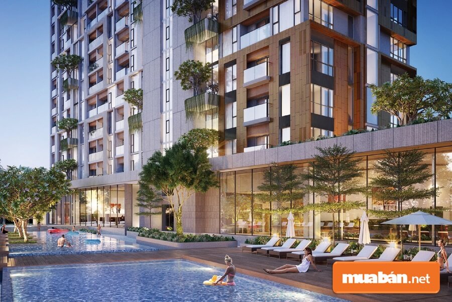 Bể bơi vô cực trên tầng 37 của tòa tháp đôi Cocobay Tower khu vực Spa Center rộng hơn 3,000 m2.