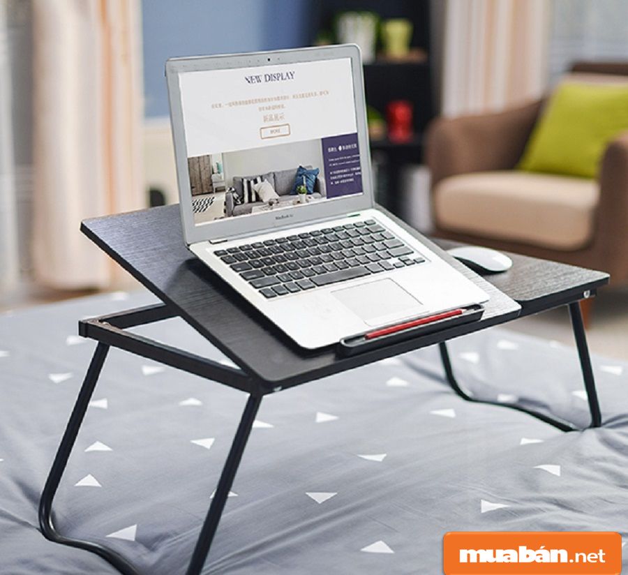 Bàn Để Laptop Và 3 Mẹo Giúp Bạn Chọn Bàn Tốt Nhất! 11 Bạn Nhớ Kiểm Tra Các Chi Tiết Của Bàn Thật Kỹ Trước Khi Mua Để Tránh Sơ Suất Nhé!