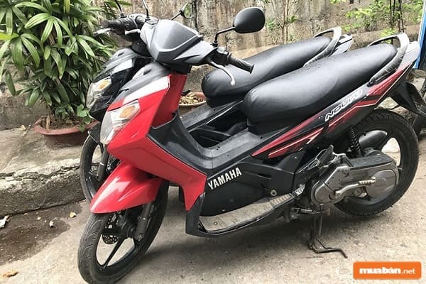 Hire a Yamaha Nouvo 3 Scooter in Hoan Kiem from 6 per day