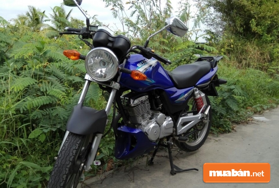 Suzuki EN150A là dòng xe naked bike mang phong cách cổ điển