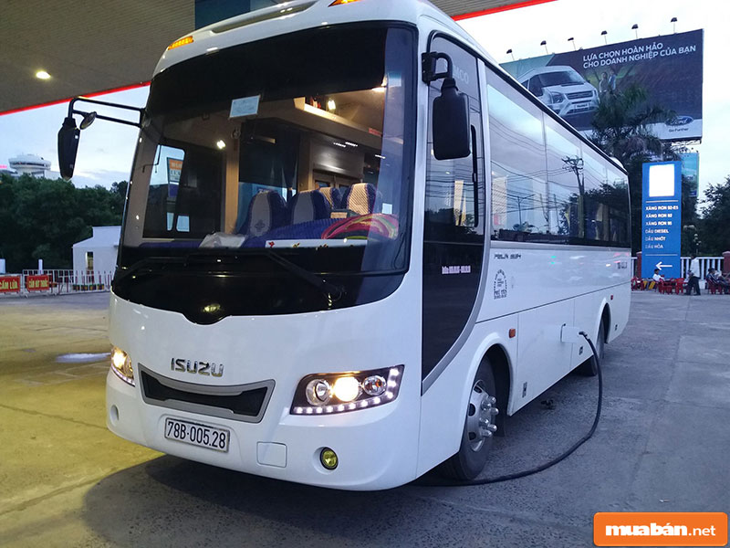Tuyển Lái Xe Chạy Tour Lương Hấp Dẫn 6 Luôn Ký Hợp Đồng Lái Xe Với Các Công Ty Để Đảm Bảo Quyền Lợi Của Mình