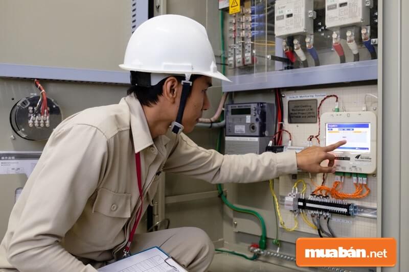 Nếu bạn đang tìm việc làm kỹ thuật bảo trì tòa nhà thì hãy thử ứng tuyển làm việc tại Vincom Thủ Đức xem nhé.