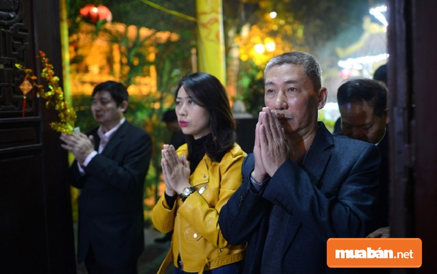 Bài Cúng Mùng 1 Tết Canh Tý 2020 Chuẩn Nhất 3 Bài Cúng Mùng 1 Tết Ở Mỗi Vùng Miền Và Gia Đình Sẽ Khác Nhau.