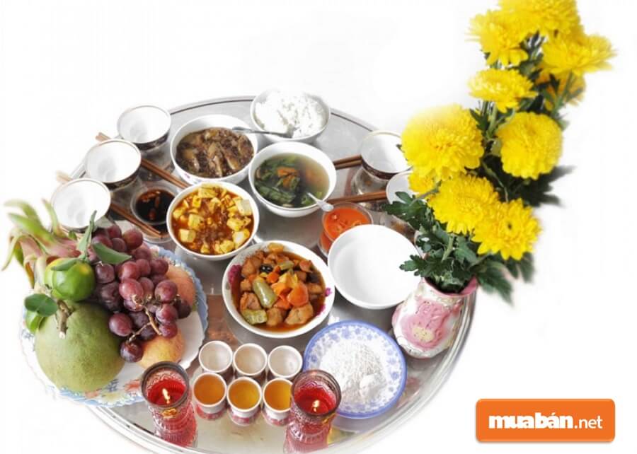 Cúng Tết Thanh Minh tại gia thì gia chủ cúng ngay trên bàn thờ tổ tiên của mình.