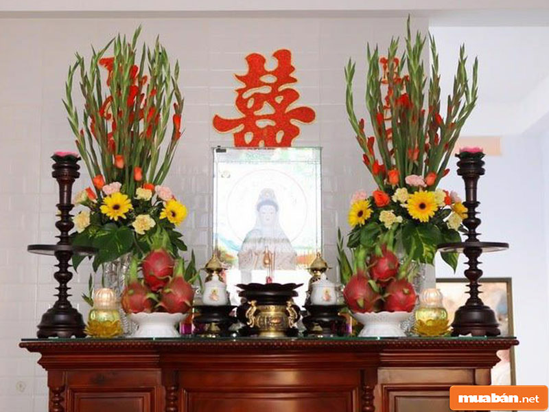 Hoa Đặt Bàn Thờ: Nên Và Không Nên Chọn Loại Nào? 9 Hoa Đặt Bàn Thờ 09