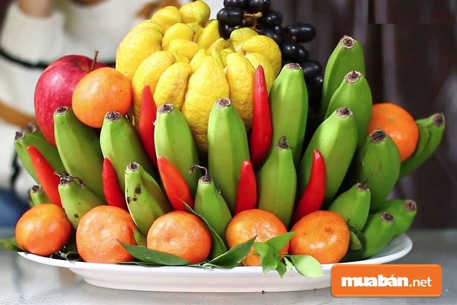 Mâm Ngũ Quả Ngày Tết Ở 3 Miền Bắc – Trung – Nam Có Gì? 3 Một Mâm Ngũ Quả Trông Đẹp Mắt Sẽ Giúp Thể Hiện Mong Muốn Một Năm Mới Đủ Đầy, Trọn Vẹn Và Hạnh Phúc.