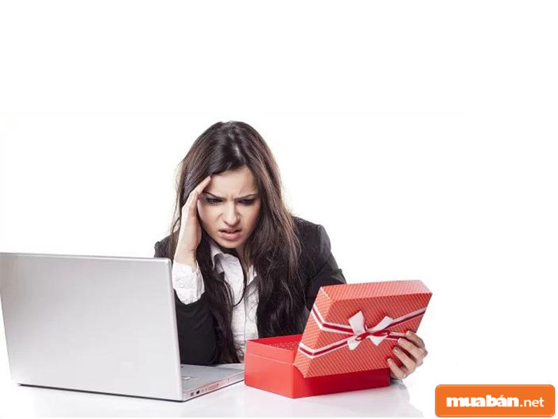 Chọn Những Món Quà Được Xem Là Không May Mắn Chọn Những Món Quà Được Xem Là Không May Mắn