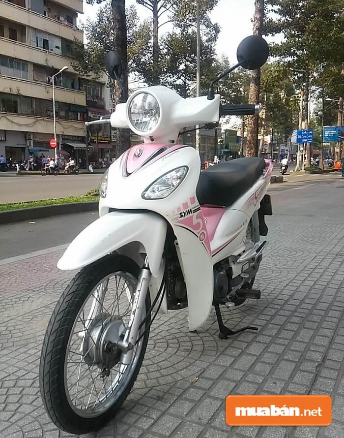 Xe Máy 50Cc Yamaha Nên Chọn Các Dòng Xe Nào? 9 Hộc Đựng Đồ Phía Trước Của Angela 50Cc Vừa Đủ Để Bỏ Các Vật Dụng Nhỏ