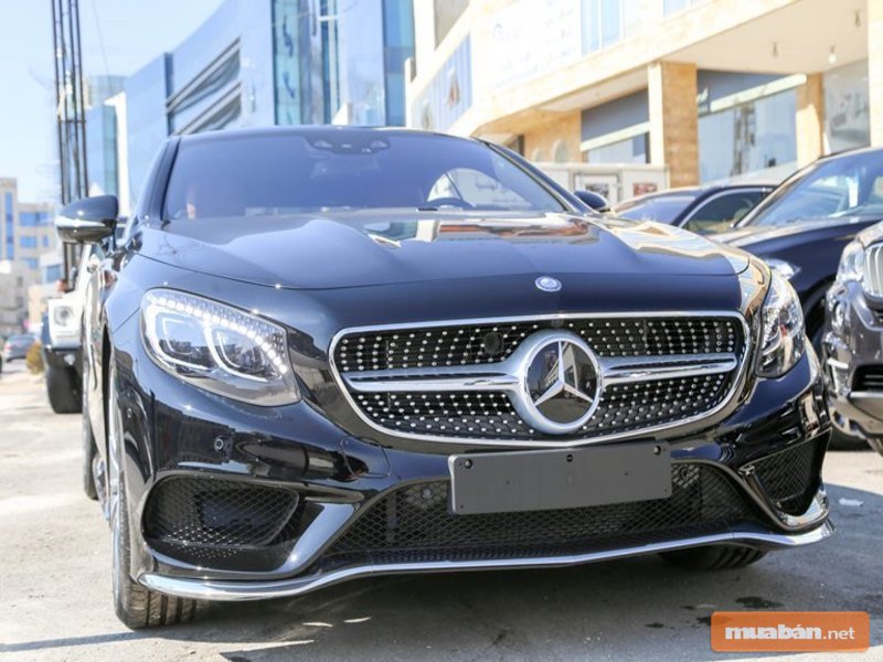 Xe Mercedes Cho Nữ Nên Chọn Dòng Nào Cho Phù Hợp? 2 Những Chiếc Mercedes Mang Tới Ấn Tượng Về Sự Sang Trọng Và Thượng Lưu