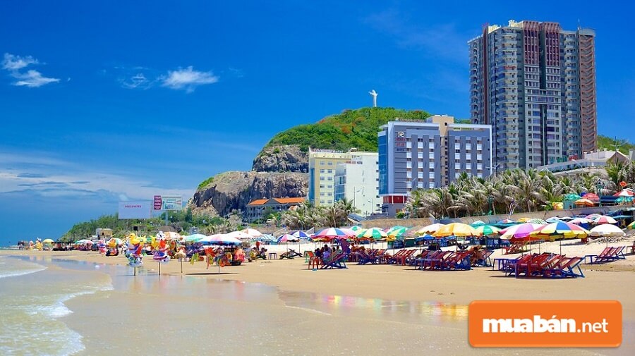 Long Cung Resort Vũng Tàu - Khu Nghỉ Dưỡng Giá Bình Dân 7 Bãi Sau, Hay Còn Được Gọi Là Bãi Thùy Vân, Nằm Ở Phía Đông Nam Thành Phố Vũng Tàu.