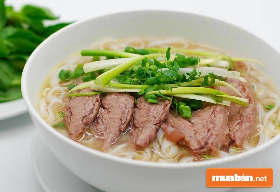 Phở bò - món ngon từ thịt bò cho bữa sáng của cả gia đình bạn