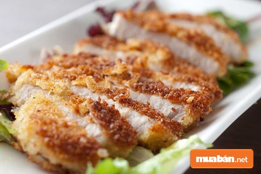 Những món ngon từ thịt lợn nạc chiên cũng rất được ưa chuộng.