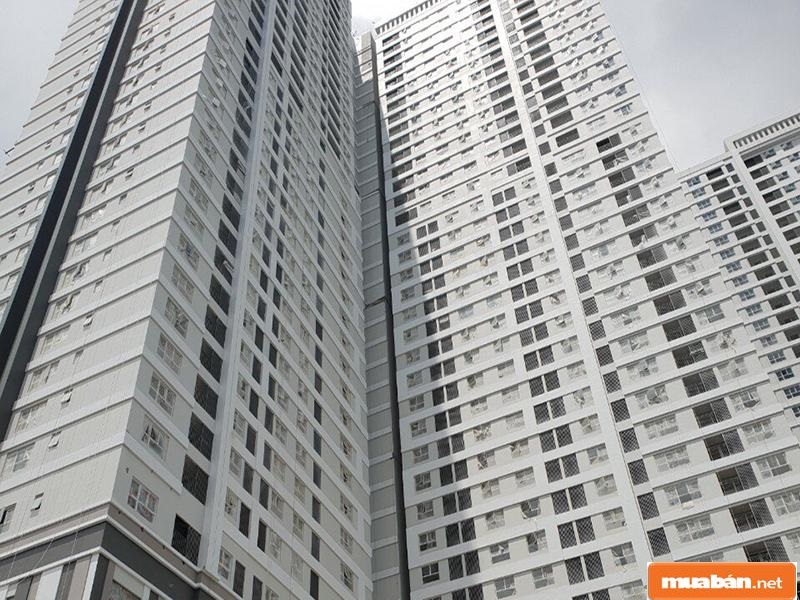 Độ cao vượt trội của cả hai toà nhà khiến dự án thêm phần đồ sộ và ấn tượng