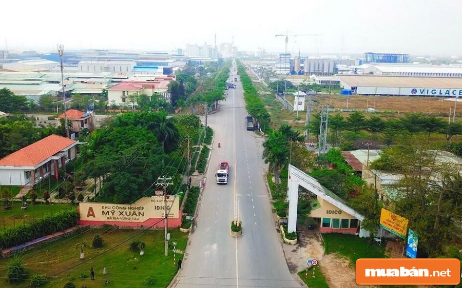 Phú Mỹ là khu vực tập trung nhiều khu công nghiệp nhất của tỉnh Bà Rịa – Vũng Tàu.