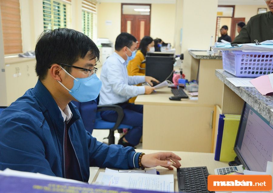 Nên chủ động đưa ra các biện pháp an toàn hơn cho bản thân và công ty khi tuyển dụng.