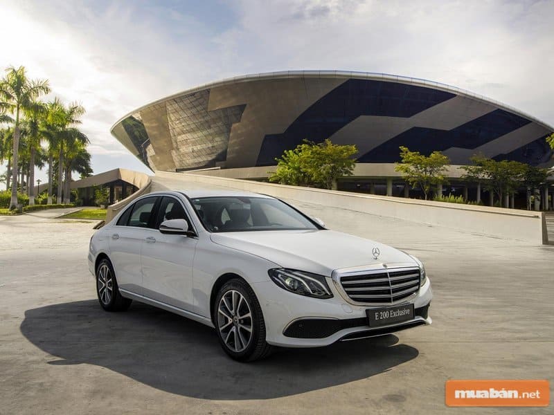 Phiên bản Mercedes C200 2020 đang khiến thị trường sôi động hơn