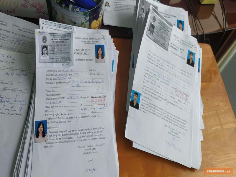 Để theo học, mọi người cần chuẩn bị đầy đủ hồ sơ theo hướng dẫn