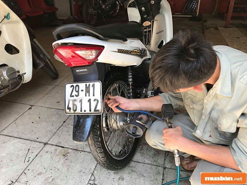 Sửa Xe Máy Tại Nhà - Nhanh Chóng, Tiện Lợi, Giá Rẻ 6 Chi Phí Cho Dịch Vụ Sửa Xe Máy Tại Nhà Nhìn Chung Chỉ Dao Động Ở Ngưỡng Hợp Lý