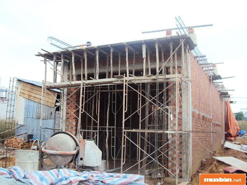 Căn cứ trên quy mô và yêu cầu xây dựng, cần cân đối ngân sách 1 cách hợp lý khi xây nhà giá rẻ