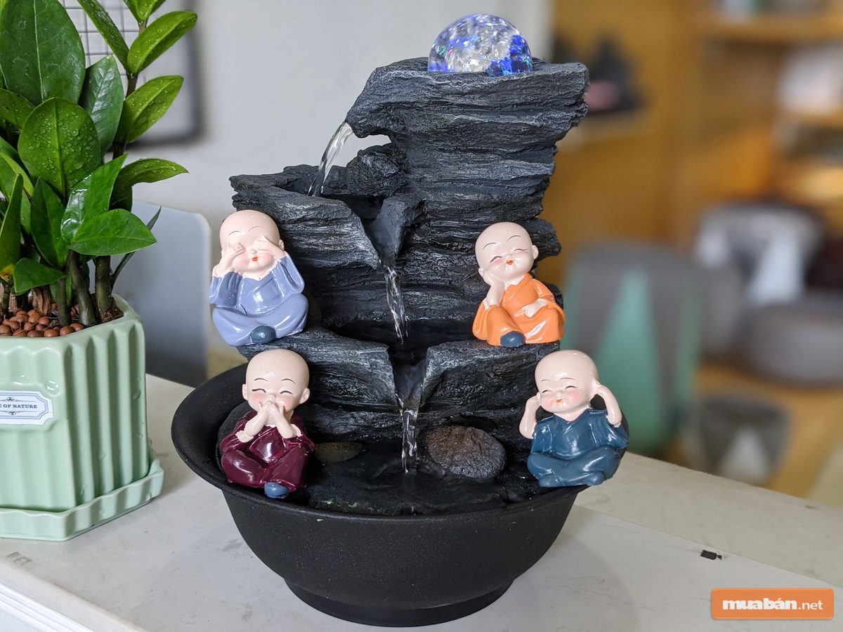 Bạn nên chú ý đến những hướng tốt để đặt tiểu cảnh này nhé