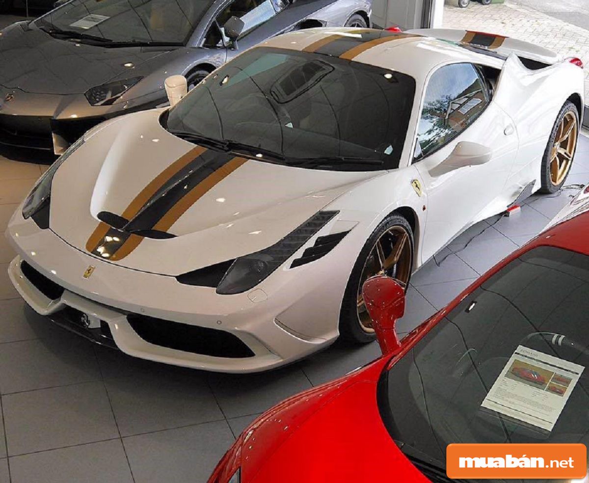 Bán Ferrari cũ