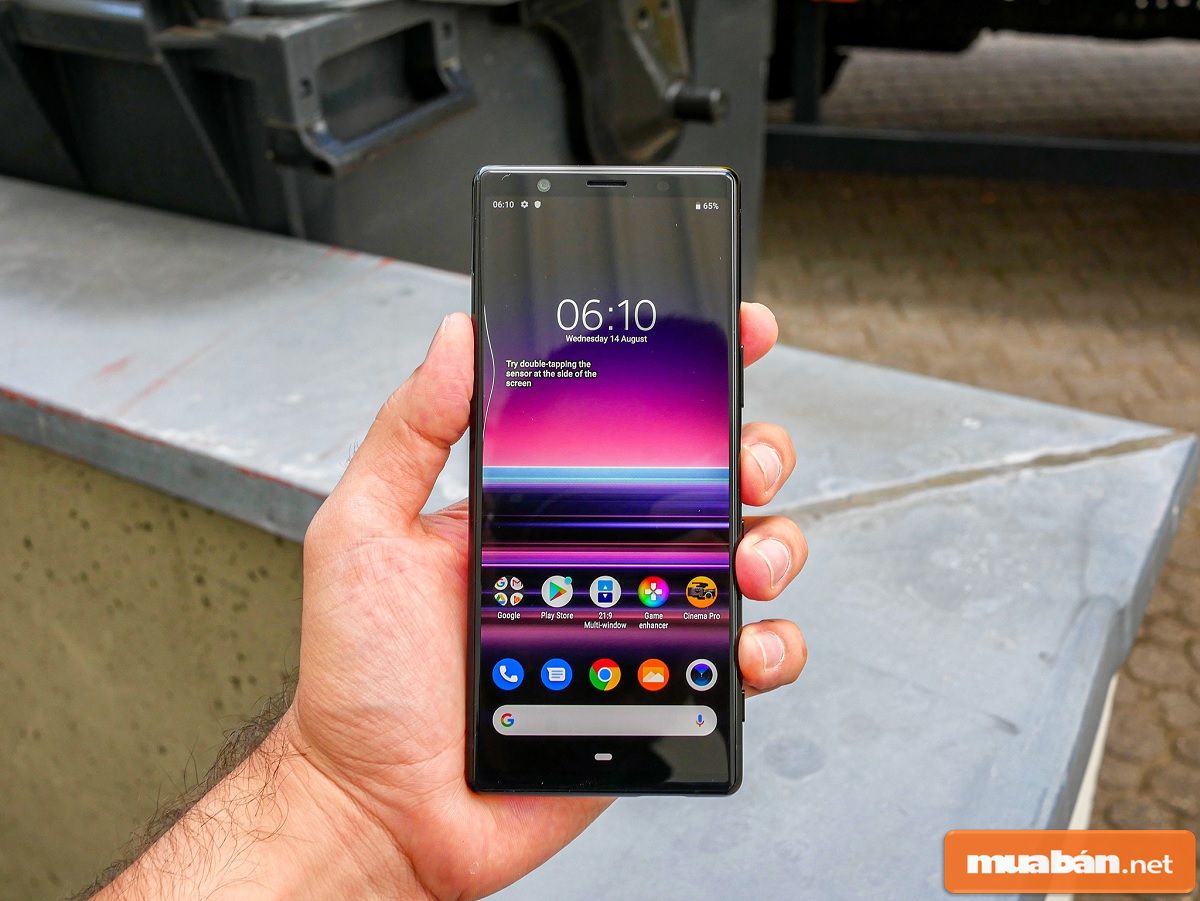 Sony Xperia 5