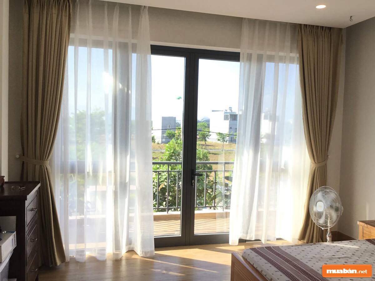 Đừng quên giữ rèm cửa trong tình trạng sạch sẽ nhé
