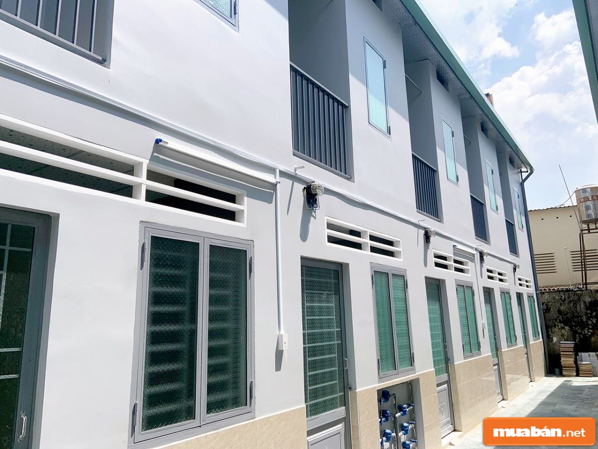 Nếu bạn tìm hiểu kỹ và đầu tư vào phòng trọ thì khả năng sinh lời hấp dẫn.