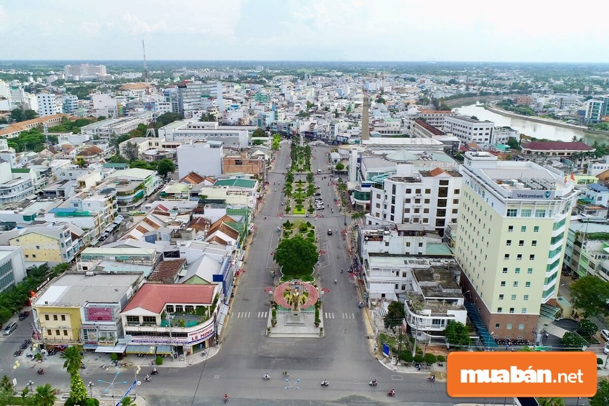TP. Long Xuyên đã thu hút dòng vốn đầu tư từ các tập đoàn bất động sản lớn.