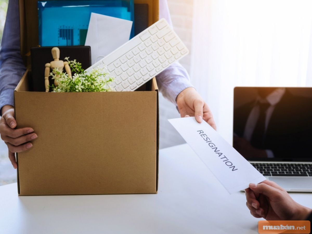 Thu nhập không đủ sống khiến mọi người từ bỏ