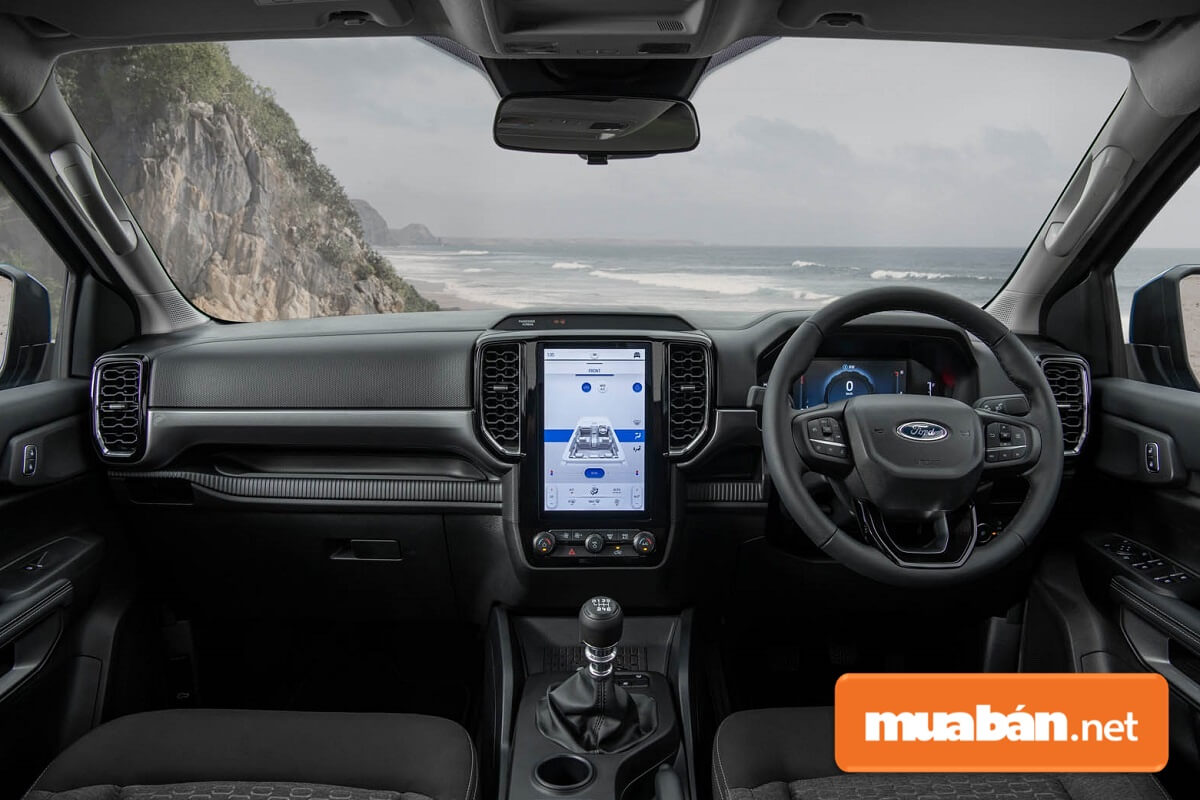 Cabin Ford Ranger 2022 được thiết kế mới theo phong cách trẻ trung, hiện đại hơn